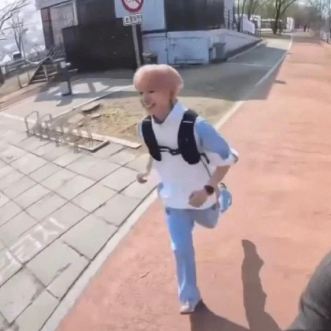 得能勇志。小乐乐。 