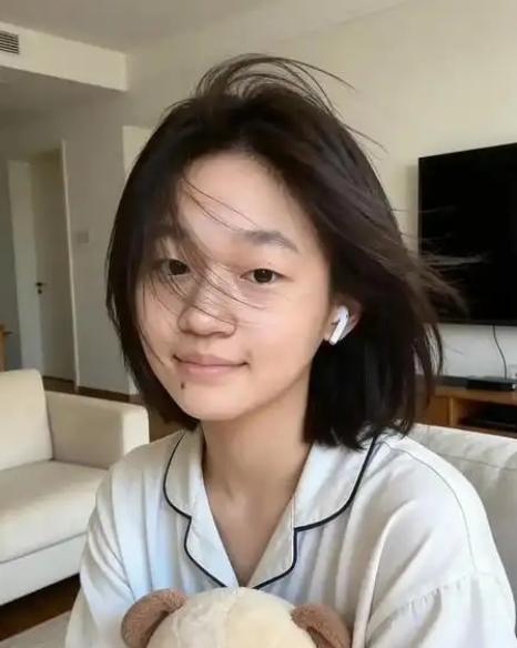 19岁的全红婵，用一件事打脸了所有人
全红婵长开了。这四个字最近刷爆了全网，评论