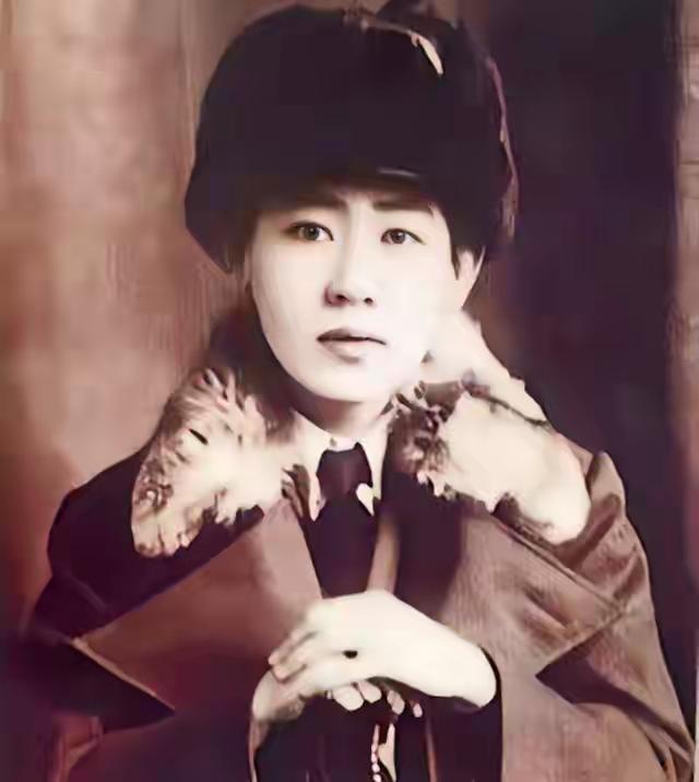 川岛芳子的罪恶一生。川岛芳子（1906年5月24日—1948年3月25日），原名