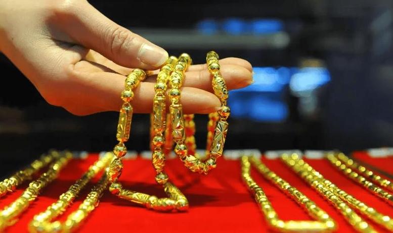 土耳其卖黄金，普通人反而该配黄金了

去美元化已经成为当前大国博弈的核心方向，黄