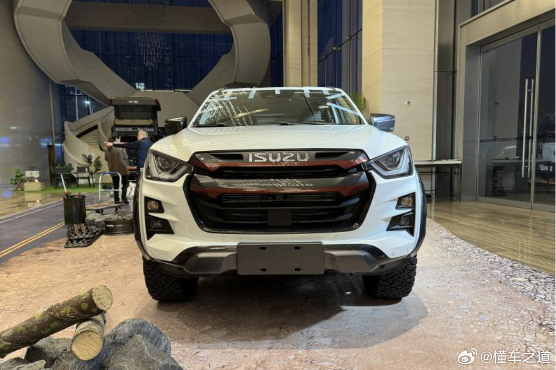 懂车之道讯 近日，懂车之道获悉，3月20日，五十铃D-MAX 3.0T正式发布上