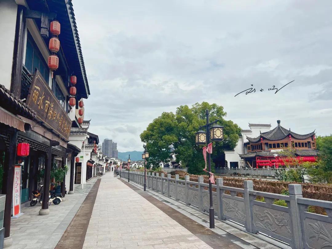 浙江省西南部这座城市，被大家称为“浙江绿谷”，历史非常悠久，旅游资源也很丰富，以