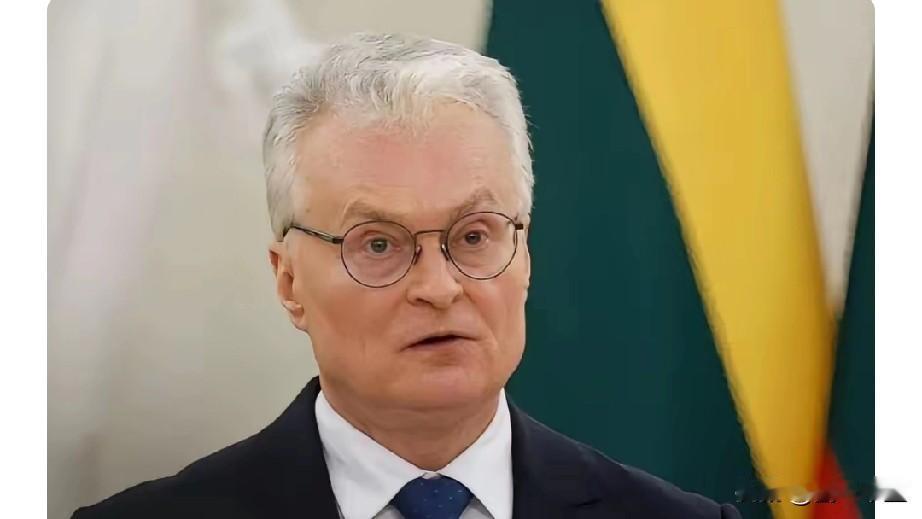 这种二百五点五在如今的世界上实在是太多了。不鸟它，心头干净点，快乐点。
联合早报