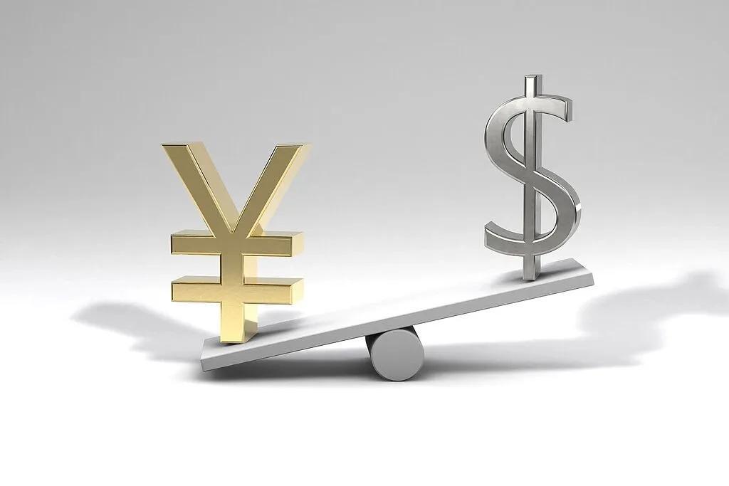 最近打开手机，刷到最多的就是人民币升值的消息，身边不少人都在讨论，有人说手里的钱