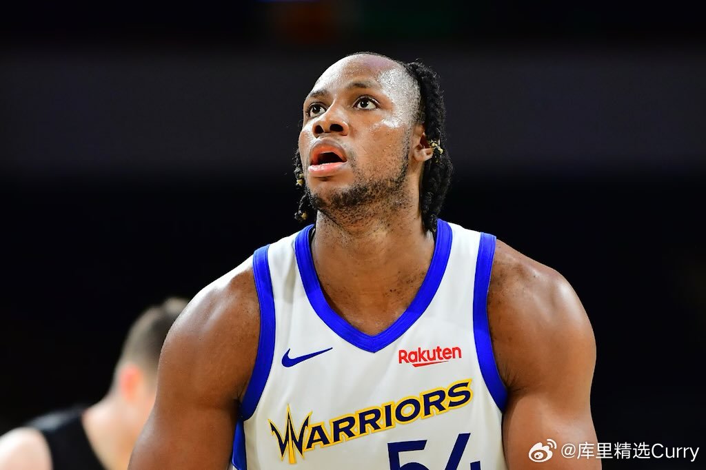 Michael Scotto：勇士计划10天合同签约中锋查尔斯·贝西。贝西在NB