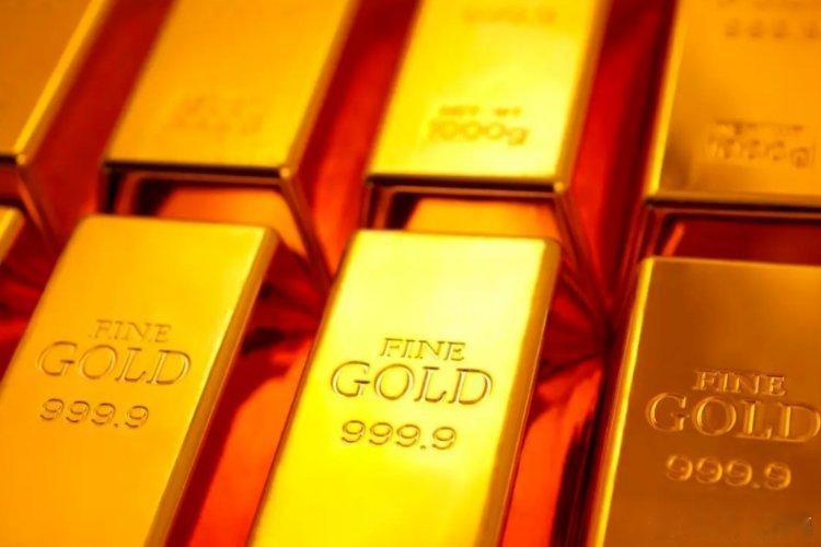 凤凰新闻【暴跌超22%，金价或将迎来大风暴？】北京时间6月11日，伦敦金现报价4