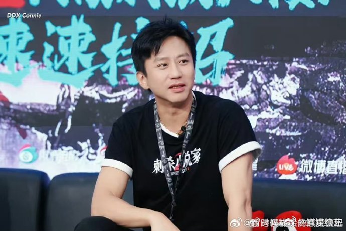 邓超 不准把我P掉 丁程鑫的比心有多甜，邓超的预警就有多好笑，从0帧起手到精准点