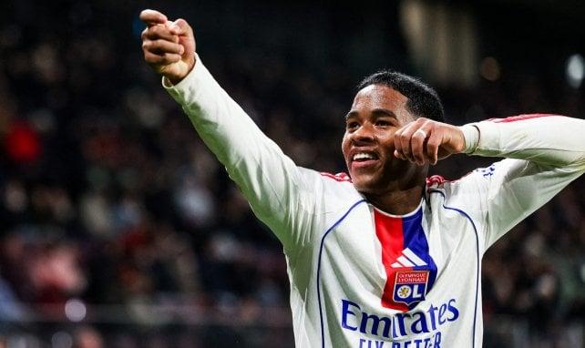 恩德里克将在今夏结束里昂的租借后回归皇家马德里，他的经纪人也明确否认了继续留在法