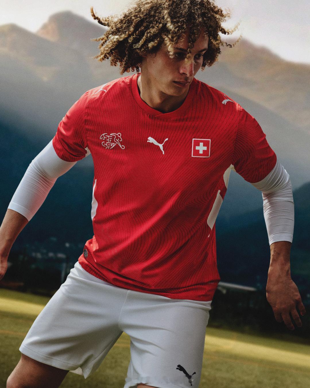 彪马发布瑞士、奥地利、冰岛和捷克2026最新主场球衣。贤聊球衣球衣资讯彪马