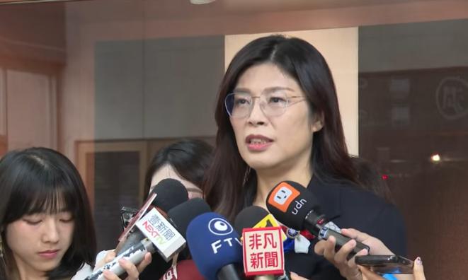 郑丽文帮赖清德喊冤？
国民党新任主席郑丽文29日表示，“我们绝对不做麻烦制造者。