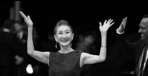 好的婚姻可以延长寿命，坏死的婚姻可以缩短寿命。杨振宁为啥找翁帆，就是有爱情的婚姻