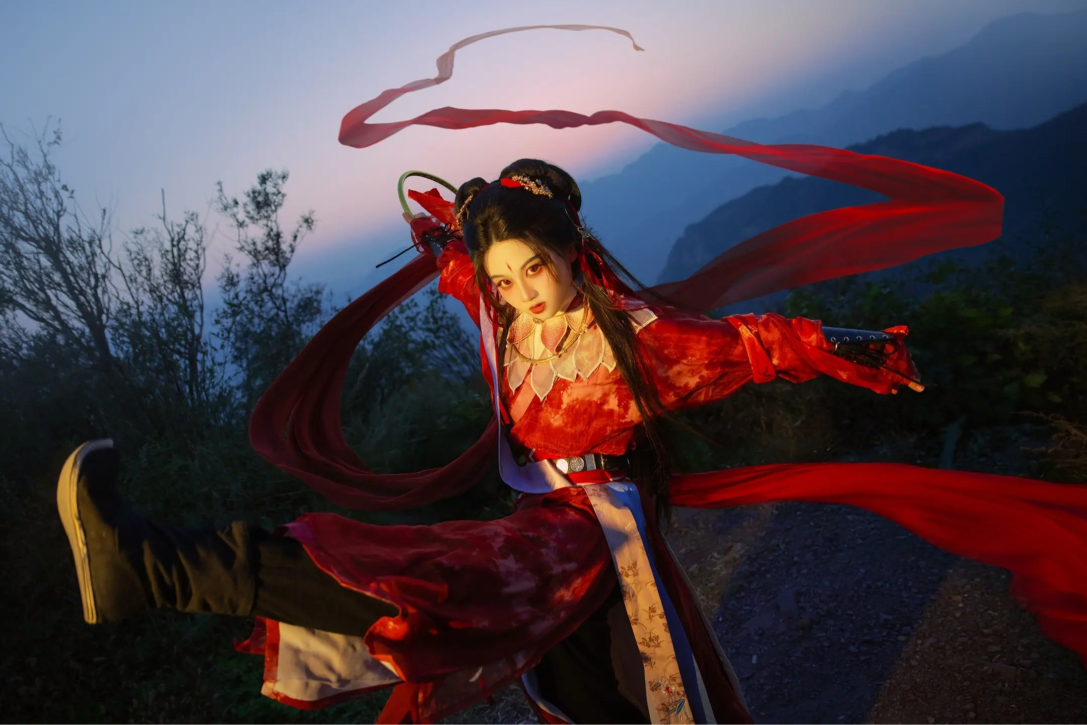 “我是小妖怪，逍遥又自在”。哪吒火了我也来拍拍 怎么拍出“仙”的感觉全...