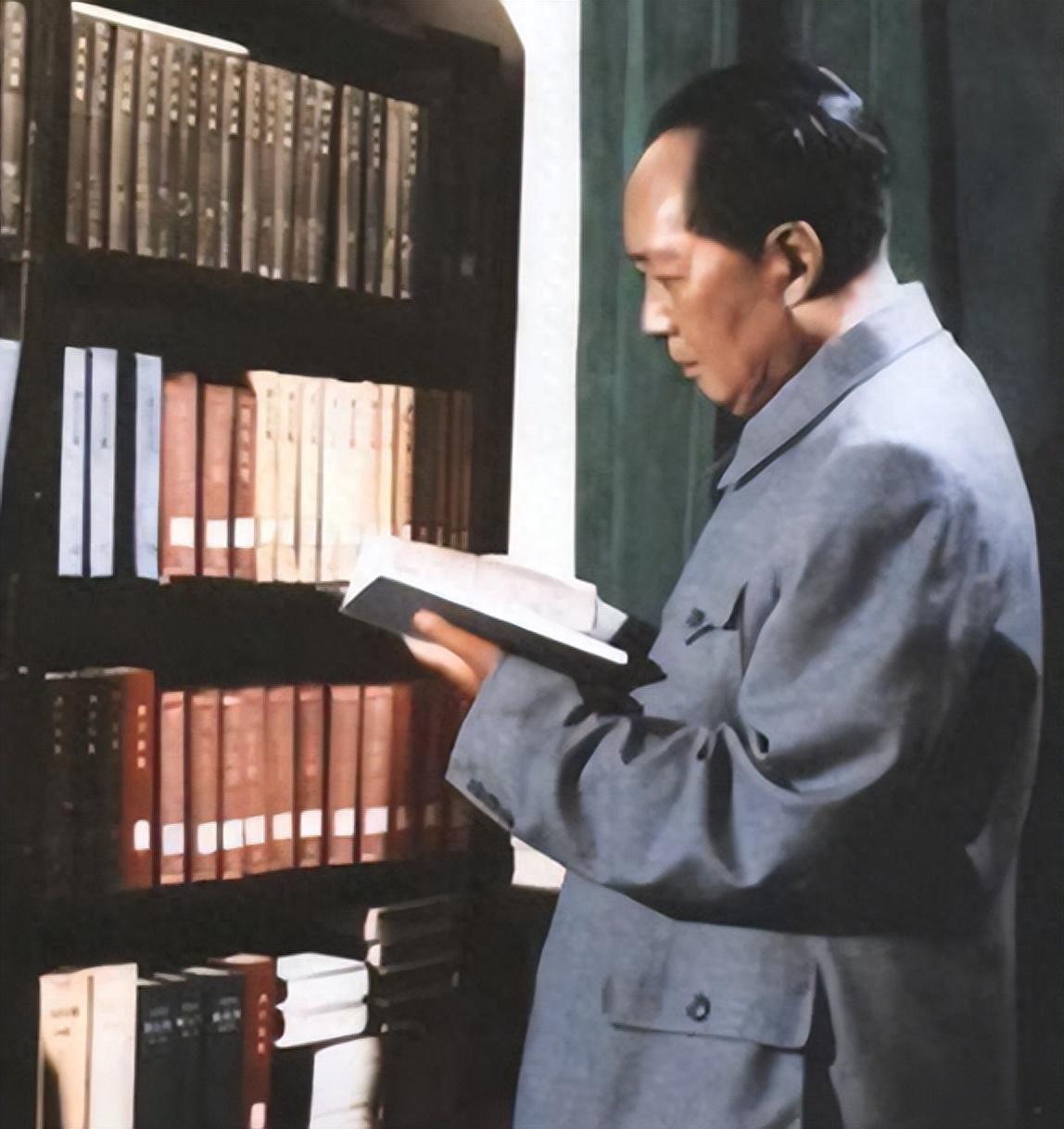 对印反击战5年后中印再次交火，我军伤亡百余人，印军伤亡多少？
1967年9月7日