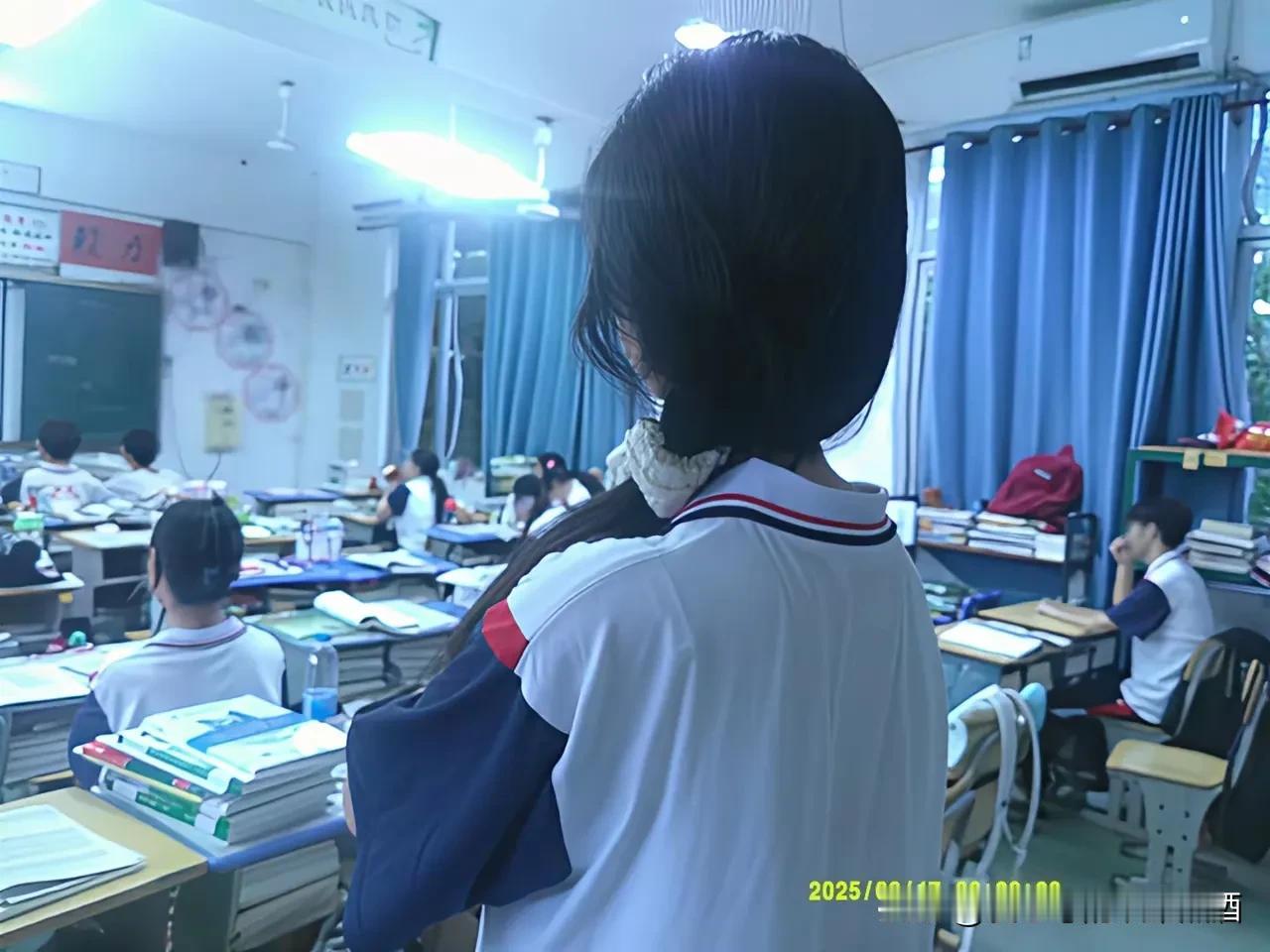 谁的青春不迷茫，
     ——那年那月那时……