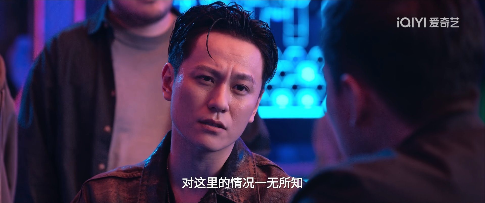 演技还可以，就是咋变这样了，脸胖了头骨阔了中年男了 