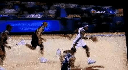 詹姆斯能媲美乔丹的也只有这一球！