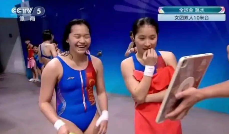 全红婵的搭档可不简单！

王伟莹2003年出生，和全红婵一样都是广东湛江人。她并