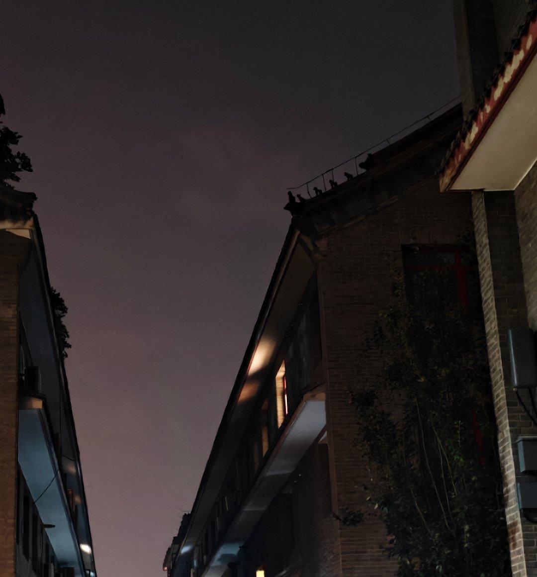 收工打卡回北京的第一件事就是火急火燎地去配音！！世界杯🏆最后一天到底谁会赢🤔