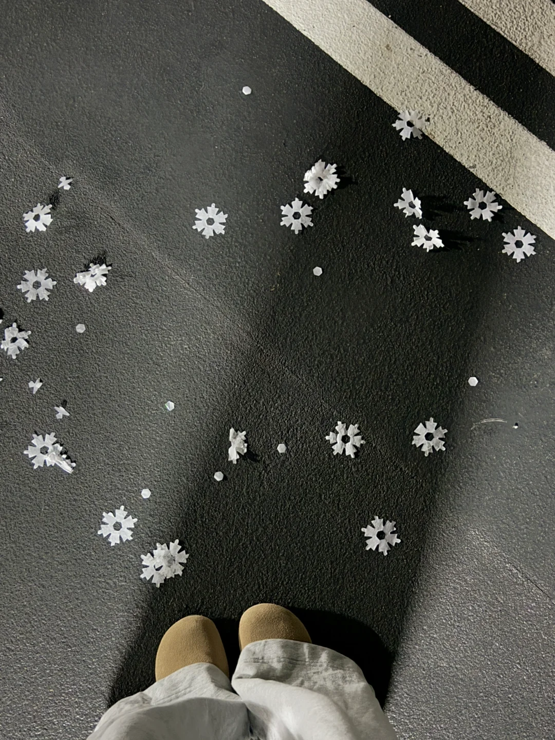 居然在电梯看到陶喆…