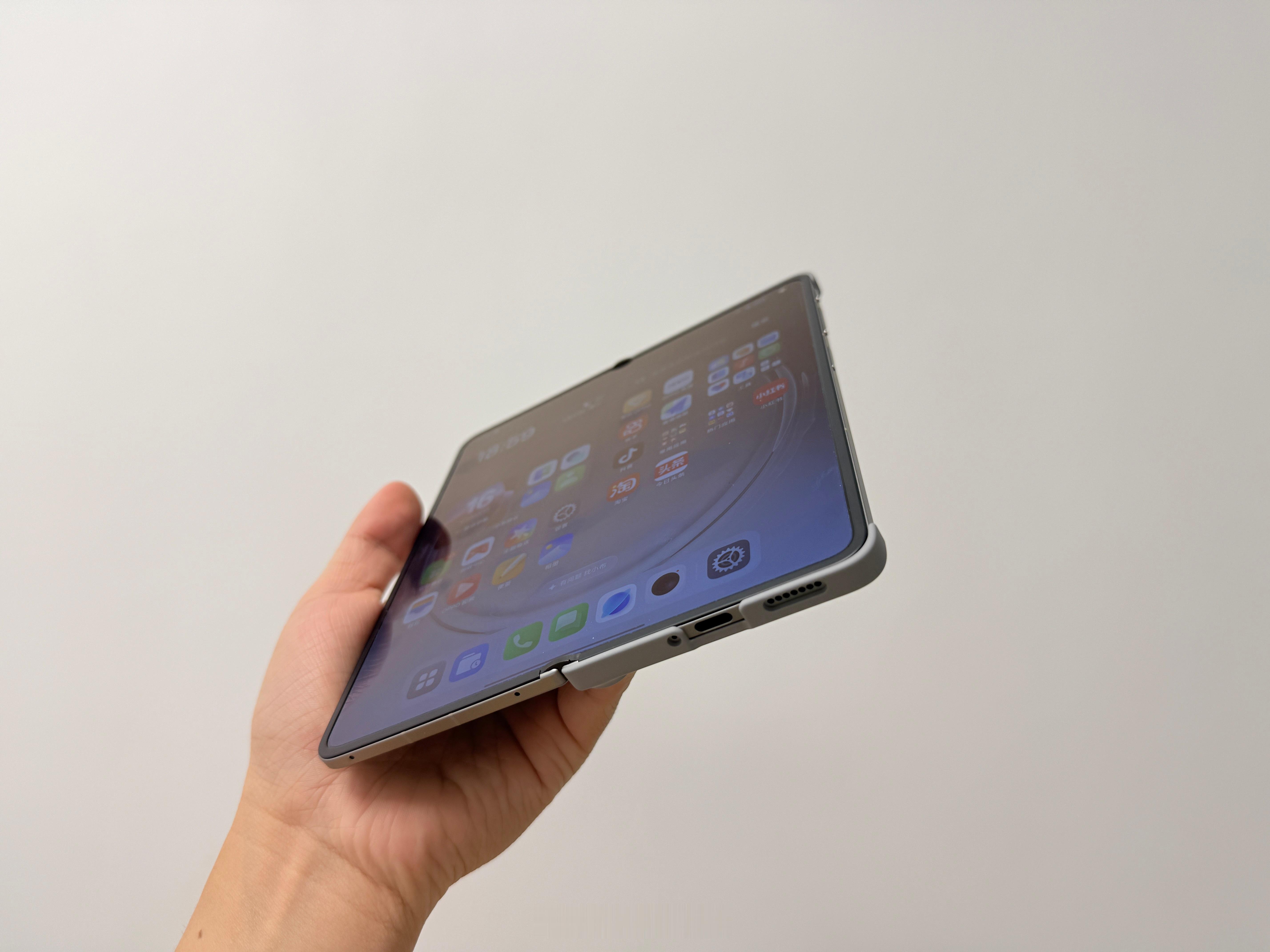 OPPO Find N6售价12+256G 999916+512G 109991