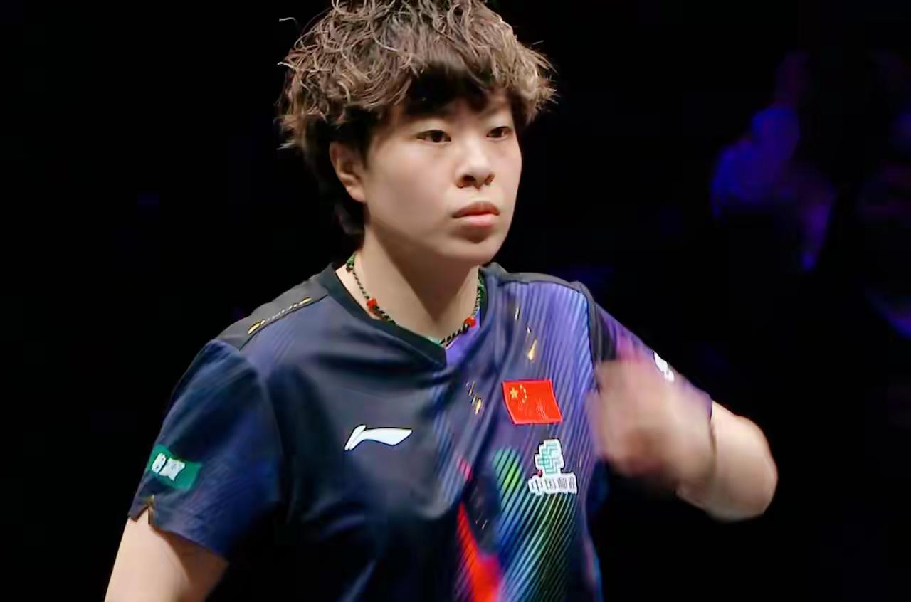 【王艺迪比申裕斌有气势多了，目前2-0领先】从历史交手记录来看，王艺迪目前打得过