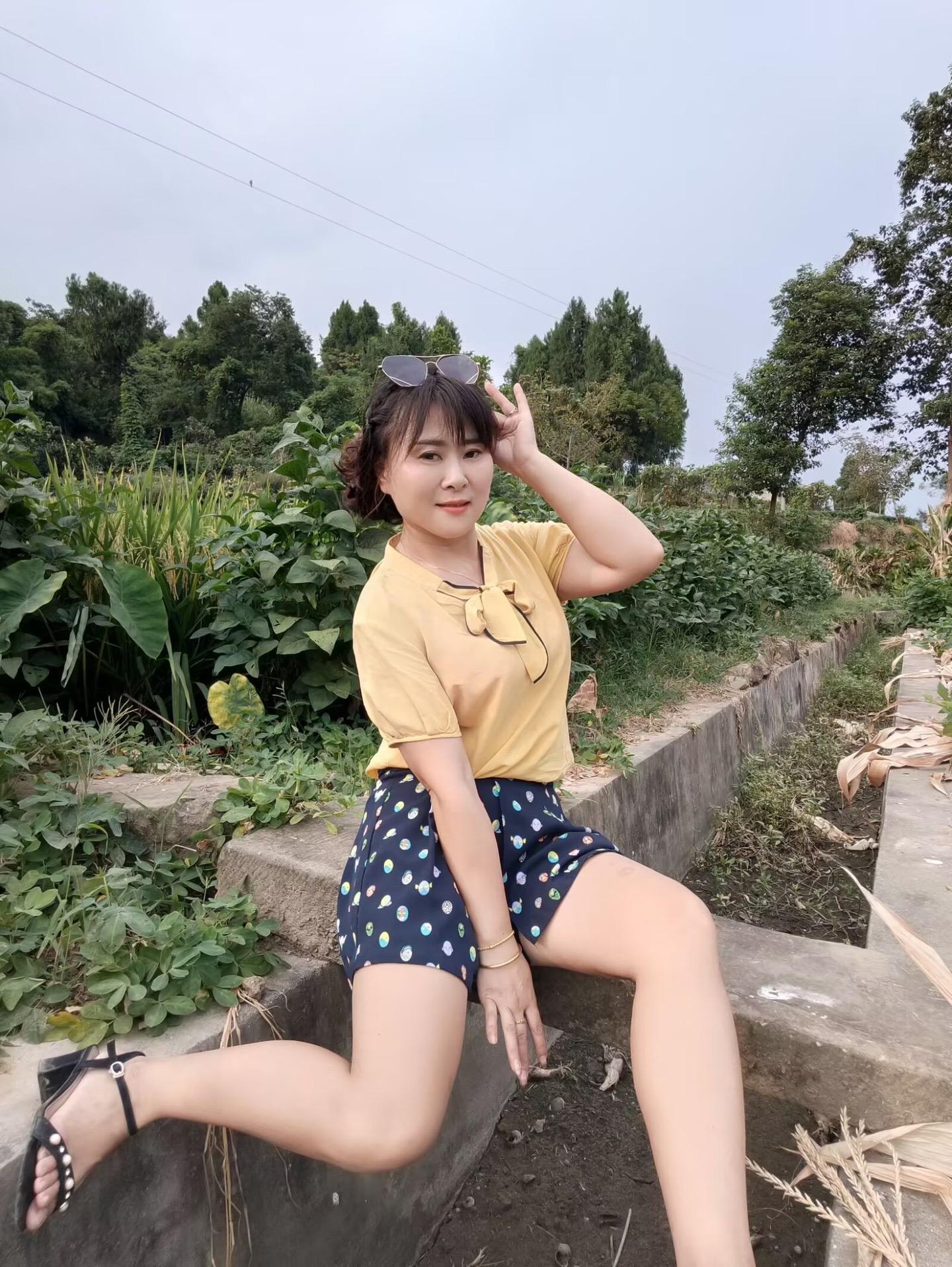走着走着，九月就到了，人生总有太多来不及，时间走的太快，一眨眼就是一天...