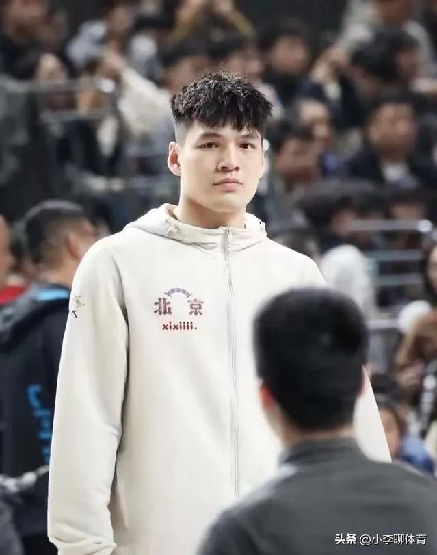 看不懂，一边卖掉主力球员，一边引进陈国豪，广州男篮管理层究竟在干嘛？

据报道，