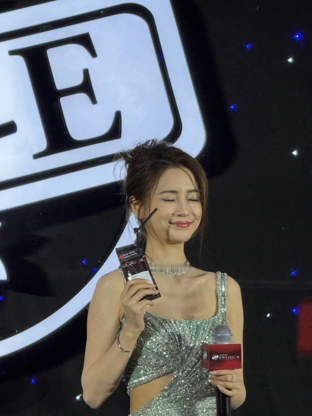 angelababy[超话]