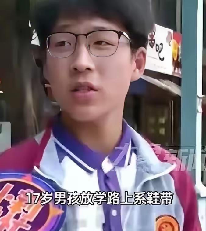 5月5日，河南平顶山一名17岁的中学生结束了一天的学习，正沿着熟悉的道路放学回家