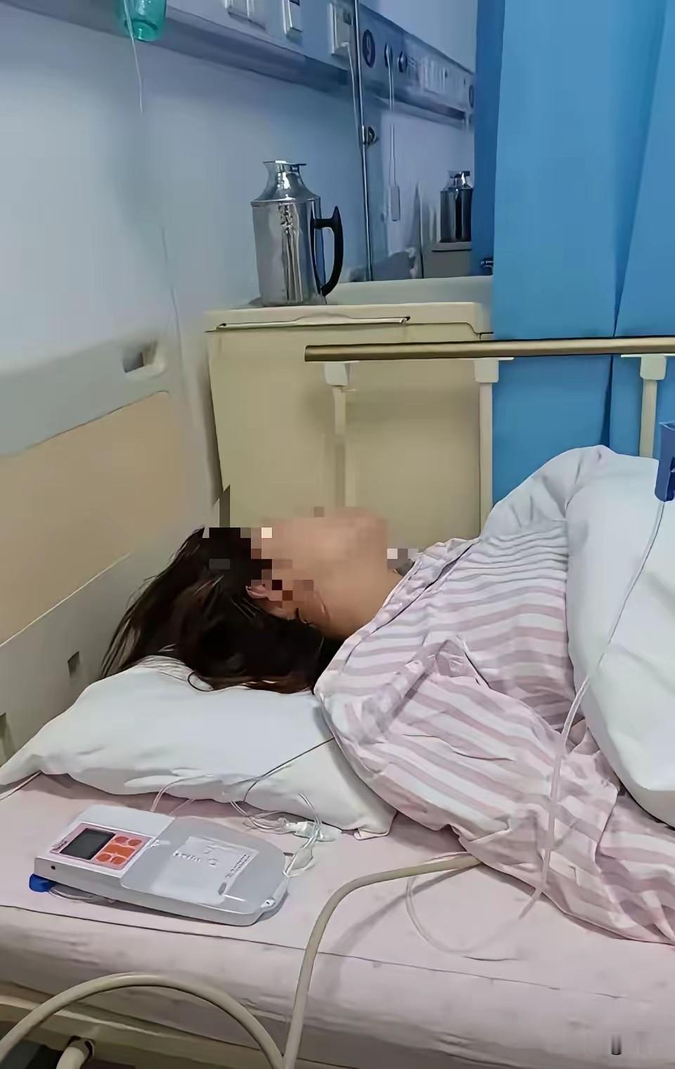 真的彻底破防！婚姻里最伤人的算计，往往藏在枕边人身上
 
今天刷到一件真实事，越