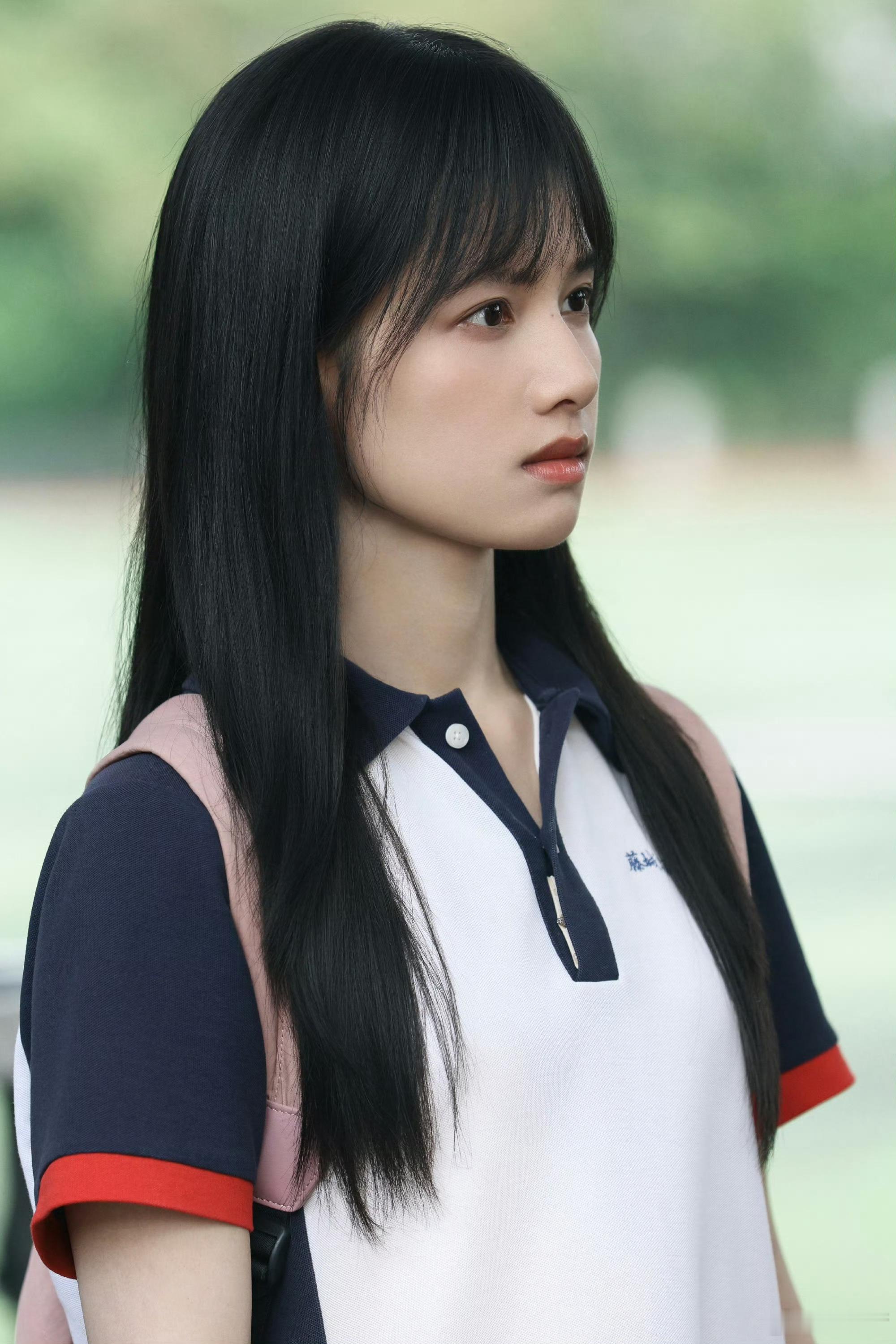 野狗骨头耀眼梦幻联动野狗骨头耀眼联动张婧仪我是苗靖藤城见从年少寄人篱下到成年久别