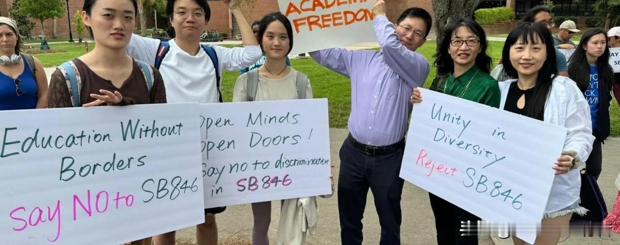 美国华裔科学家担忧美国对他们的不信任阴影将持续！南华早报报道，在安全调查永久改变