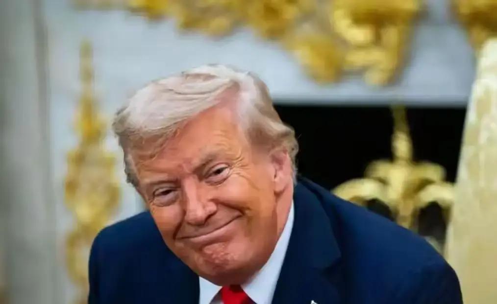 出手了！美国表态！
 
先把传闻说清楚：最近圈里流传，三艘美国的大宗散货船装着大