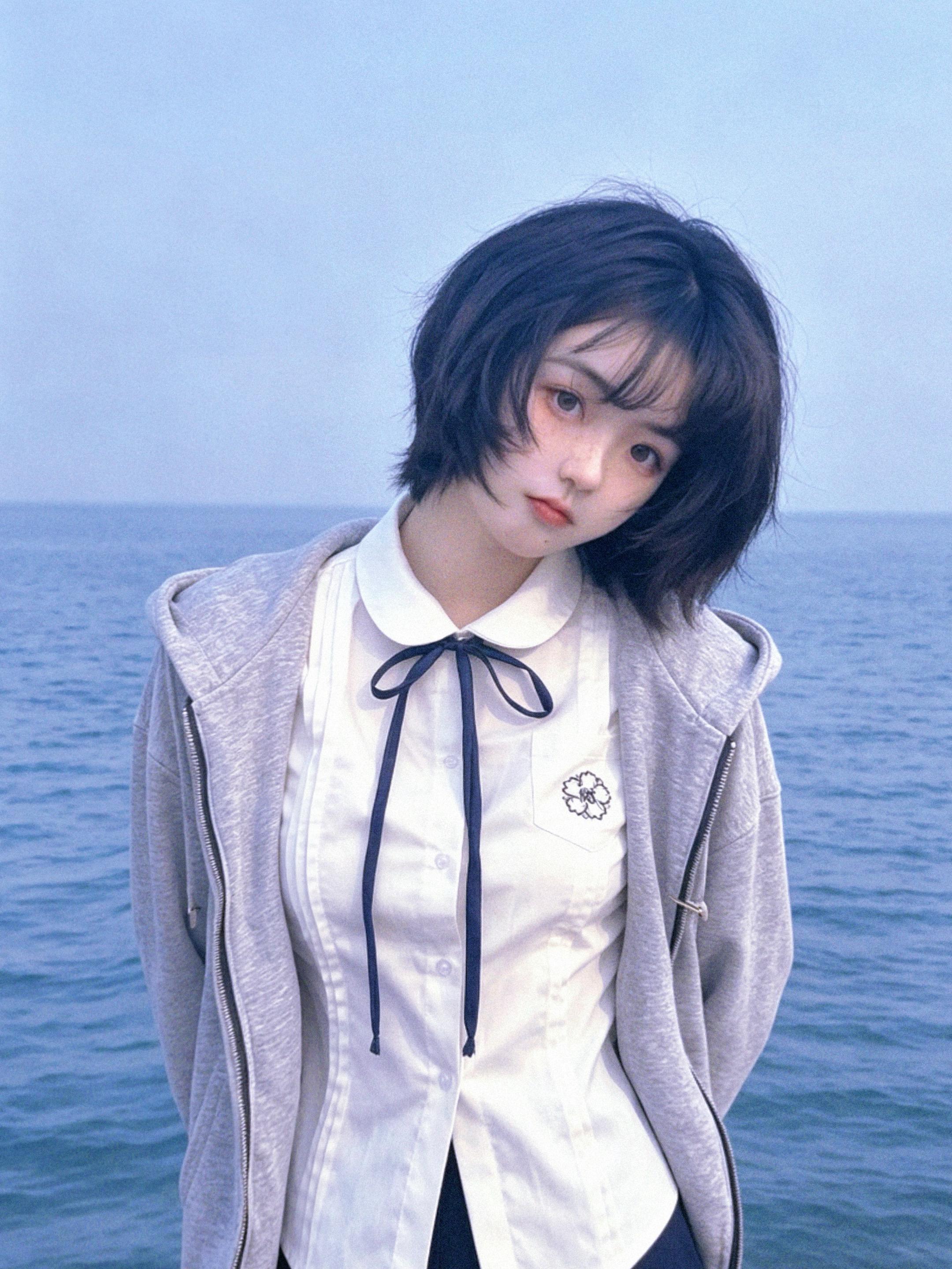 “我又泪流满面，你不在我身边”