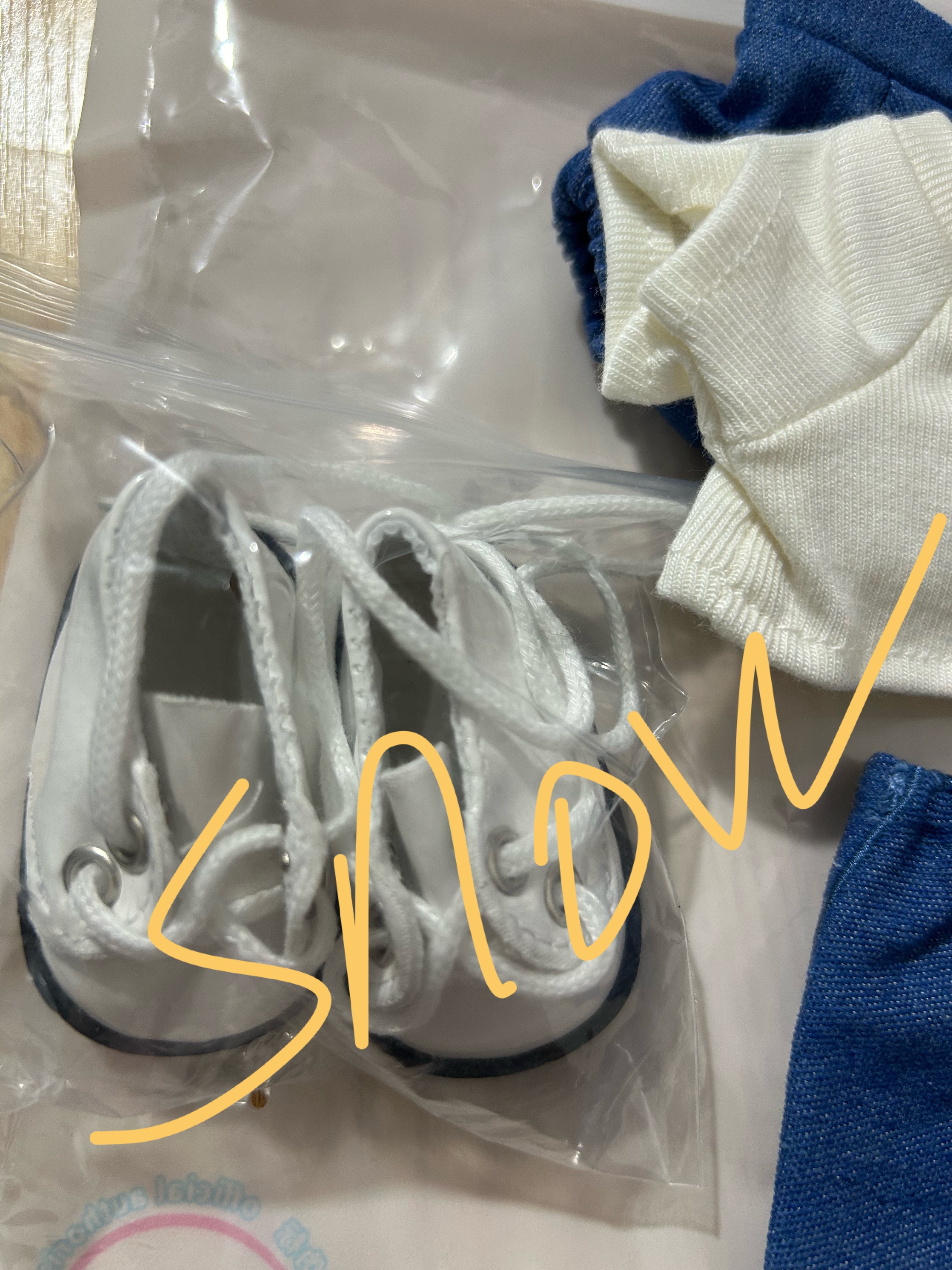 摩登兄弟刘宇宁小贝﻿  | 刘宇宁玫瑰丛生 小贝的娃衣收到了，现在就等娃到了