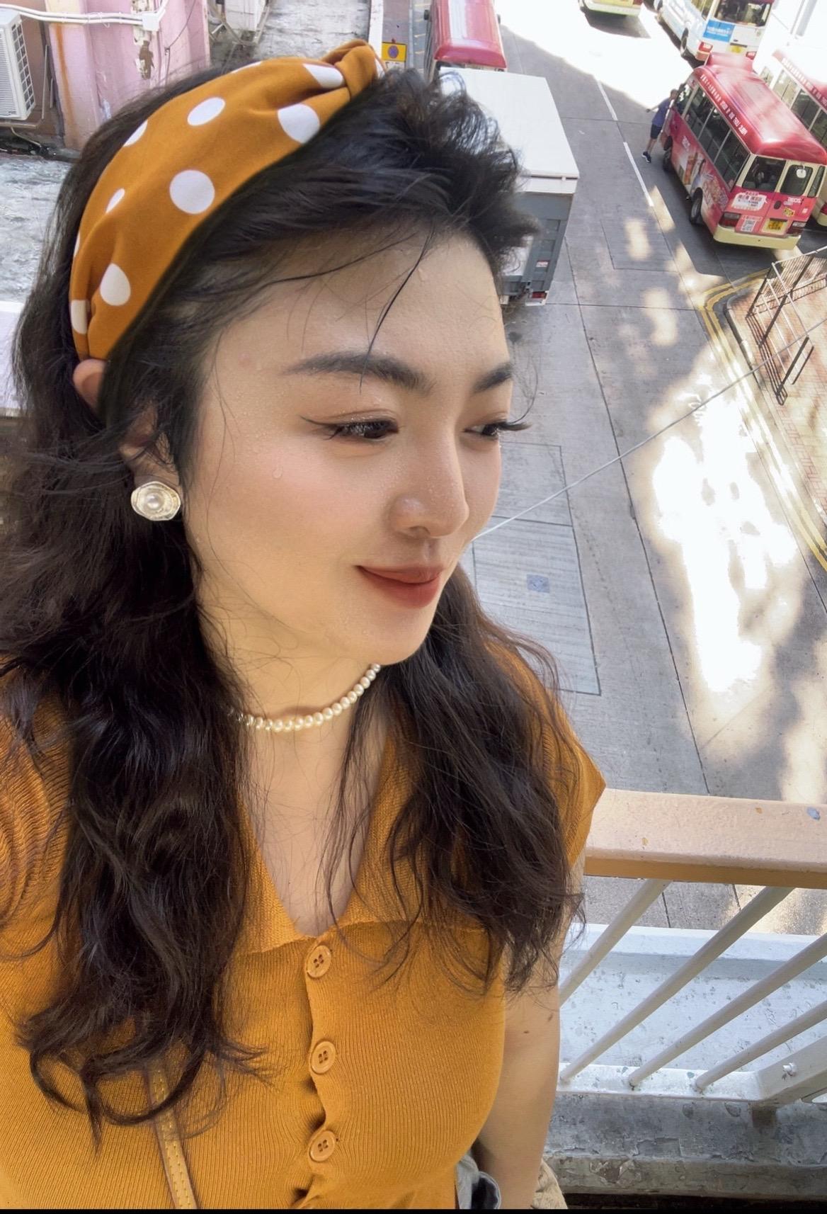 我的双手塑造我的生活 我的双脚走出我的世界