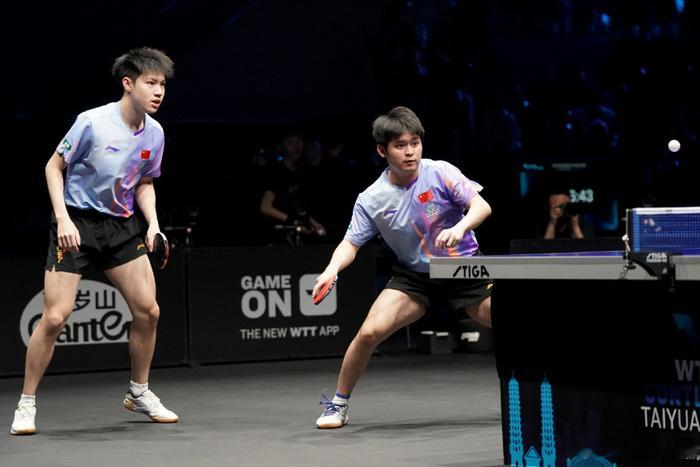 国乒提前锁定亚锦赛男双冠亚军 林诗栋/黄友政挺进决赛 国乒提前包揽WTT太原站男