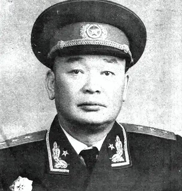 阎红彦是陕北红军的主要创建者之一，1955年被授予上将军衔，获一级八一勋章、一级