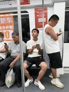 还真的是善恶有报啊，
这样的结果大快人心，
不过，还是觉得大爷有点冤枉了。行善一