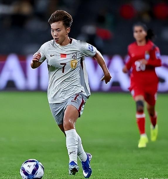 五大原因，中国女足输球有说法！
       中国女足1-2不敌澳大利亚，无缘决