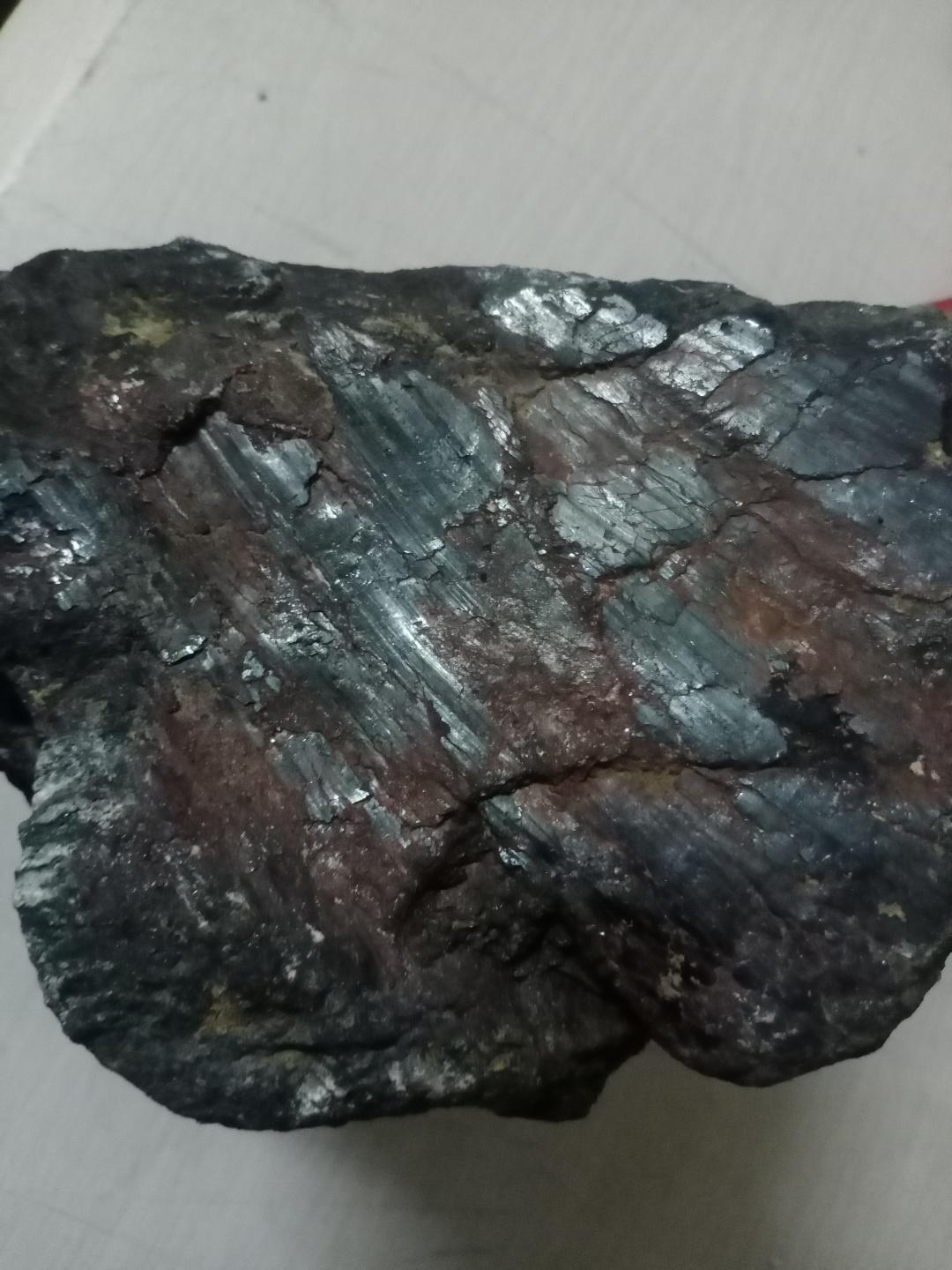 各位石友，能发下你钟爱的奇石吗说句心里话，我收藏的奇石太多了，有兴趣的友友可以联