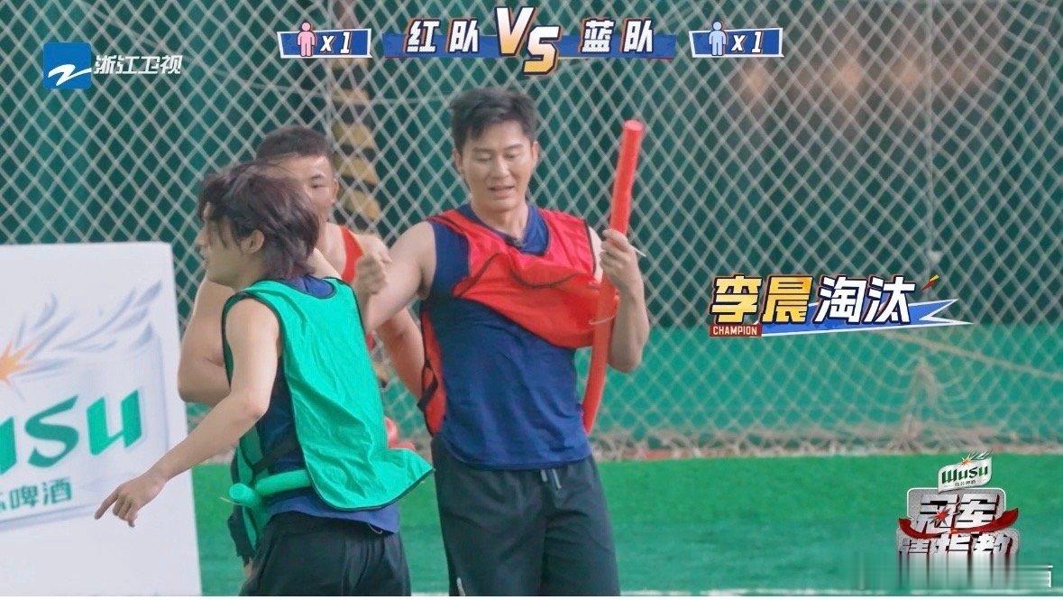 #姚琛1v2秒杀李晨#姚琛这么有能力的吗？没有想到，连我们大名鼎鼎的李晨都可以被