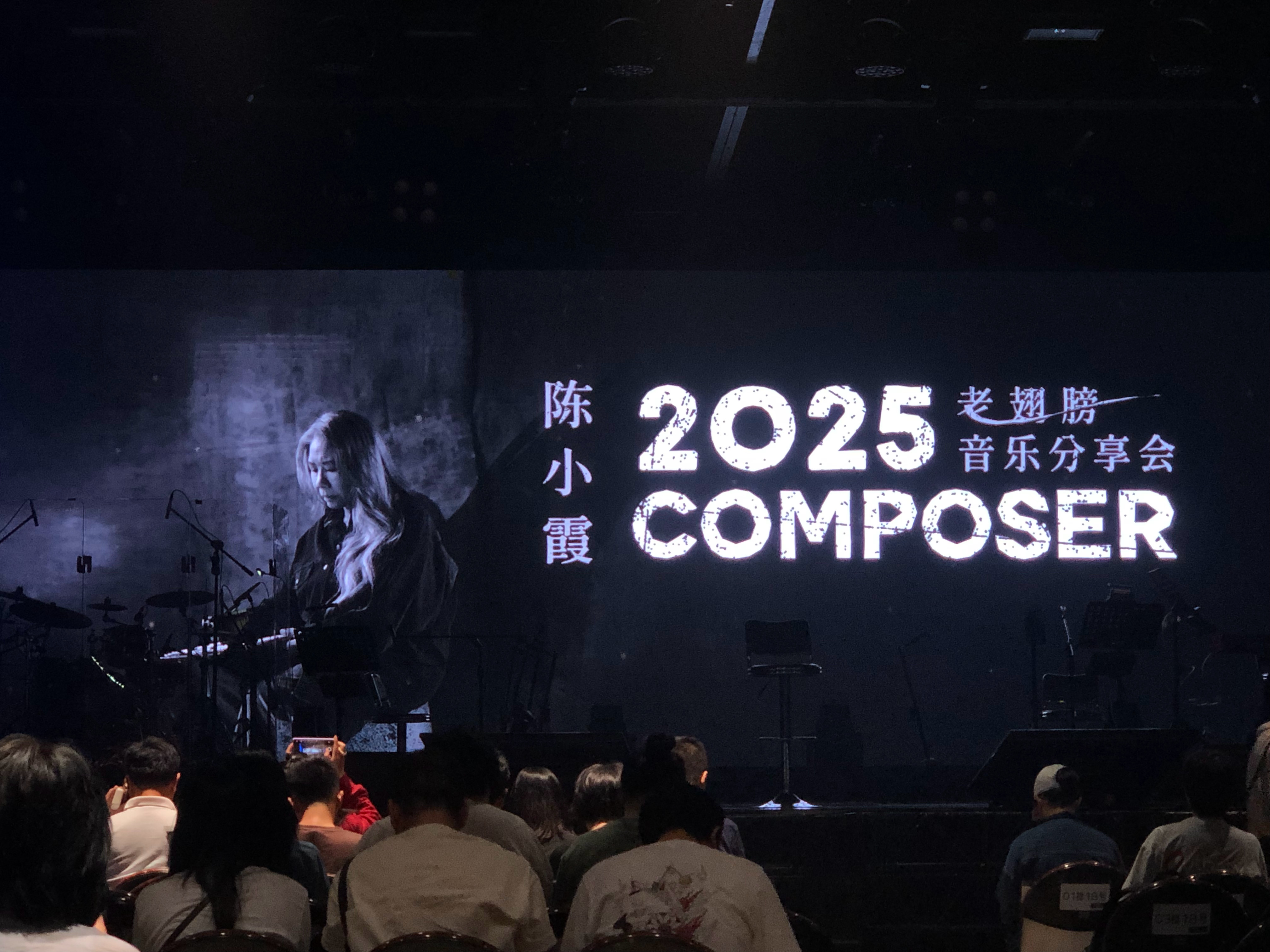 11月好。 ​​​