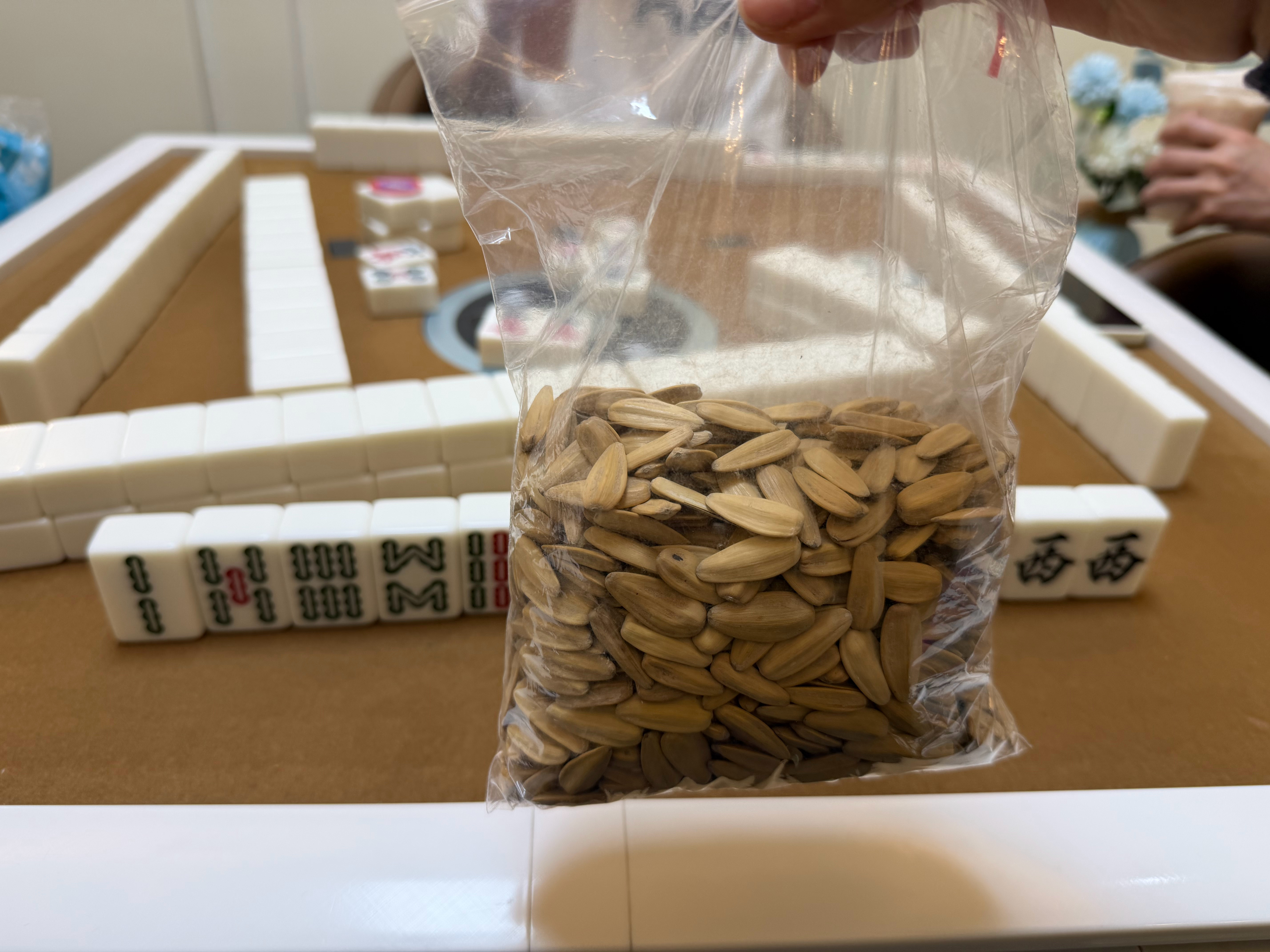 势必要把五一假期贯彻落实到底