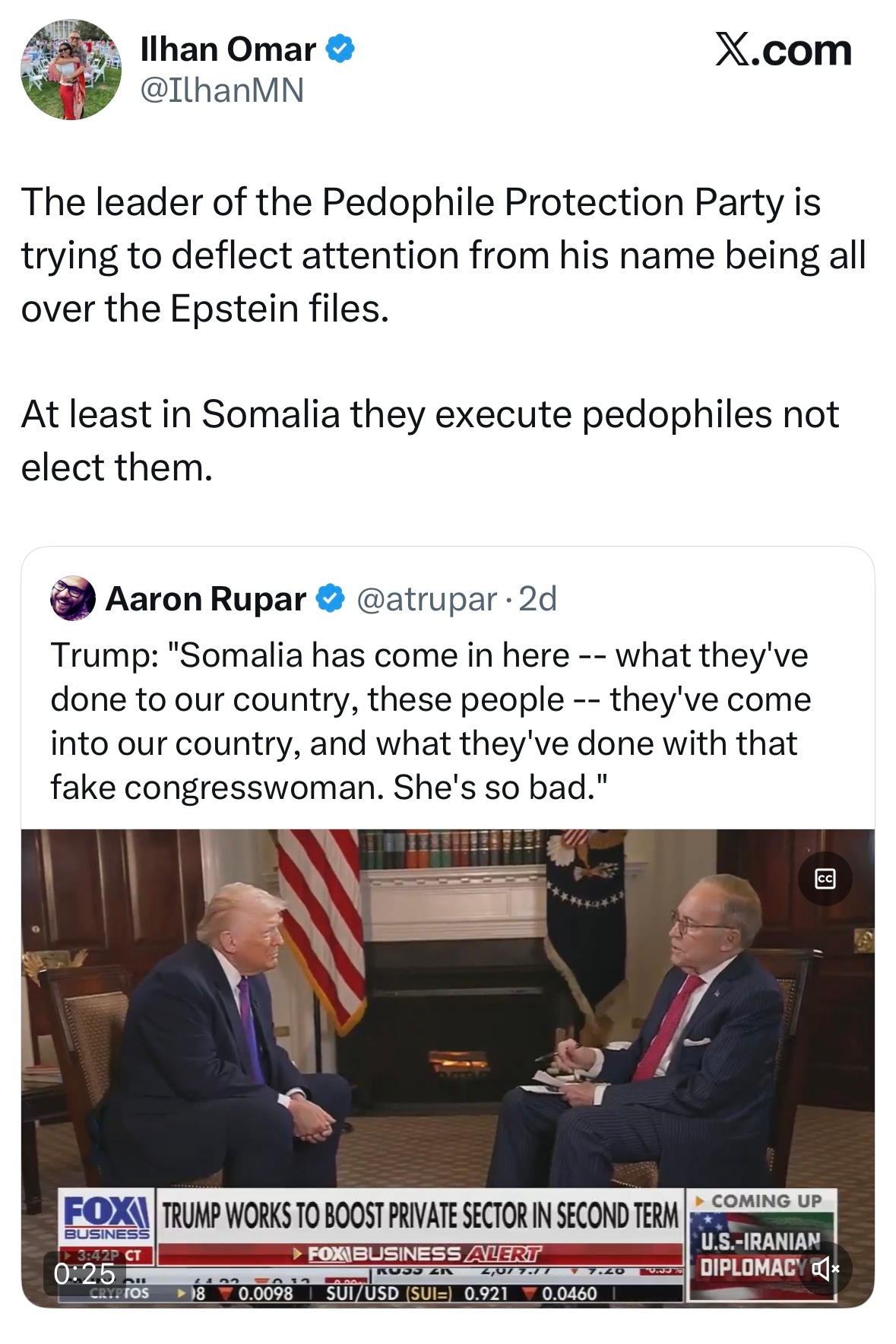 特朗普评价索马里裔国会众议员伊尔汗·奥马尔：“索马里跑到这儿来了。这些人对我们国