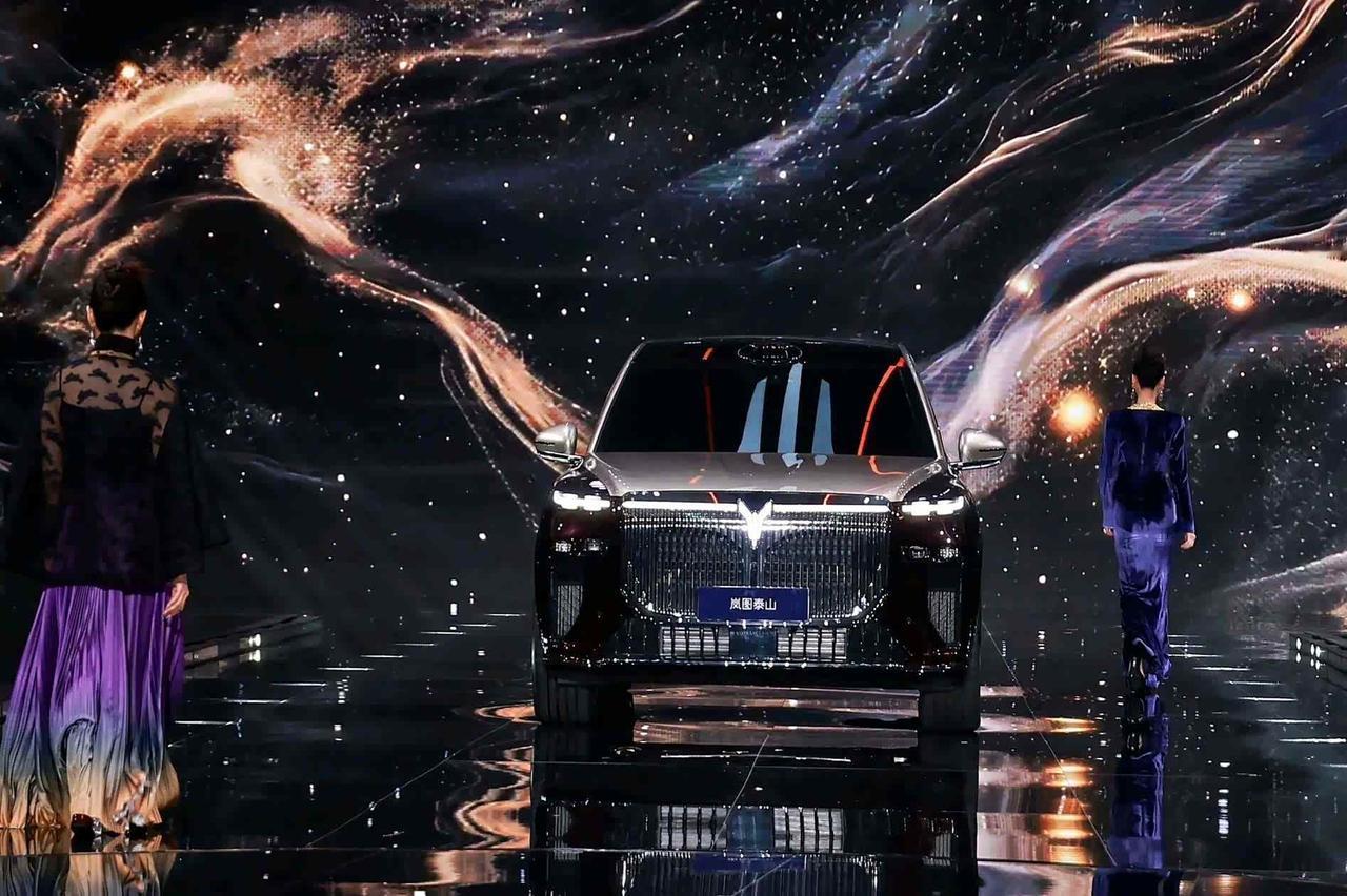 牛不牛！
2022年，岚图汽车销量1.94万辆
2023年，岚图汽车销量5.03