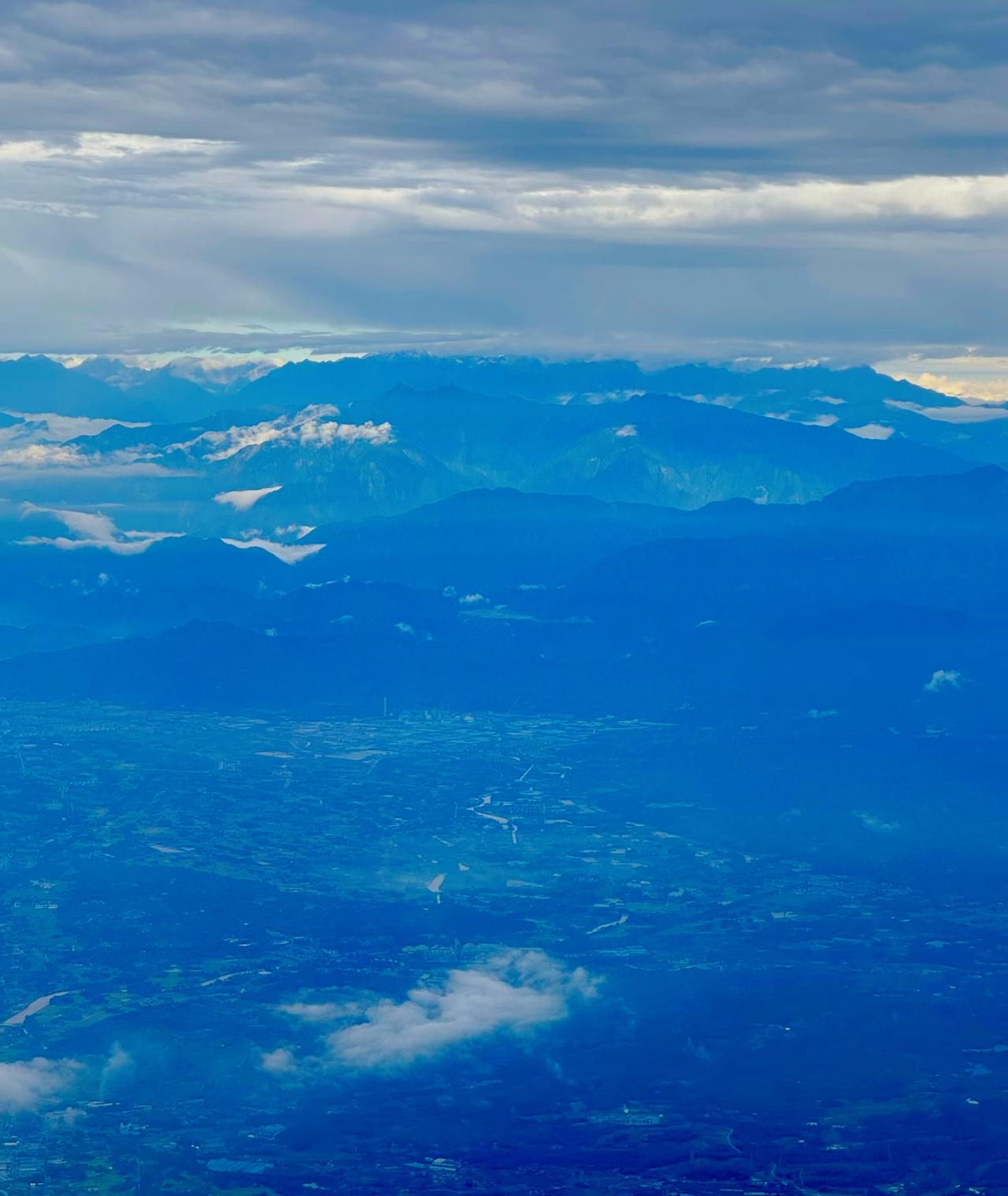 给男人算命，有这几句话就够了
*你的好特别，你给我一种疏离感……
.你是大器晚成