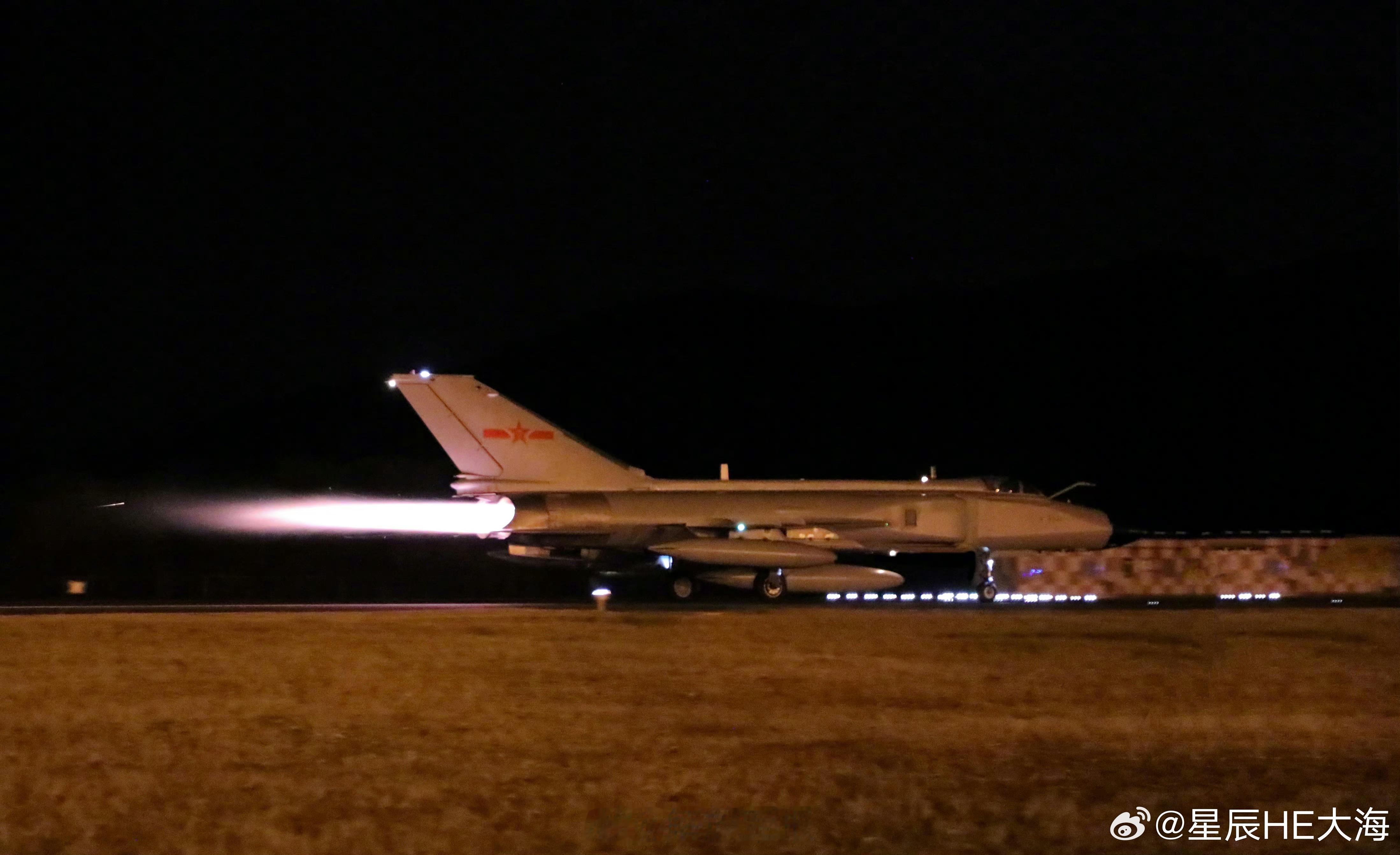 八爷开加力 ​​​