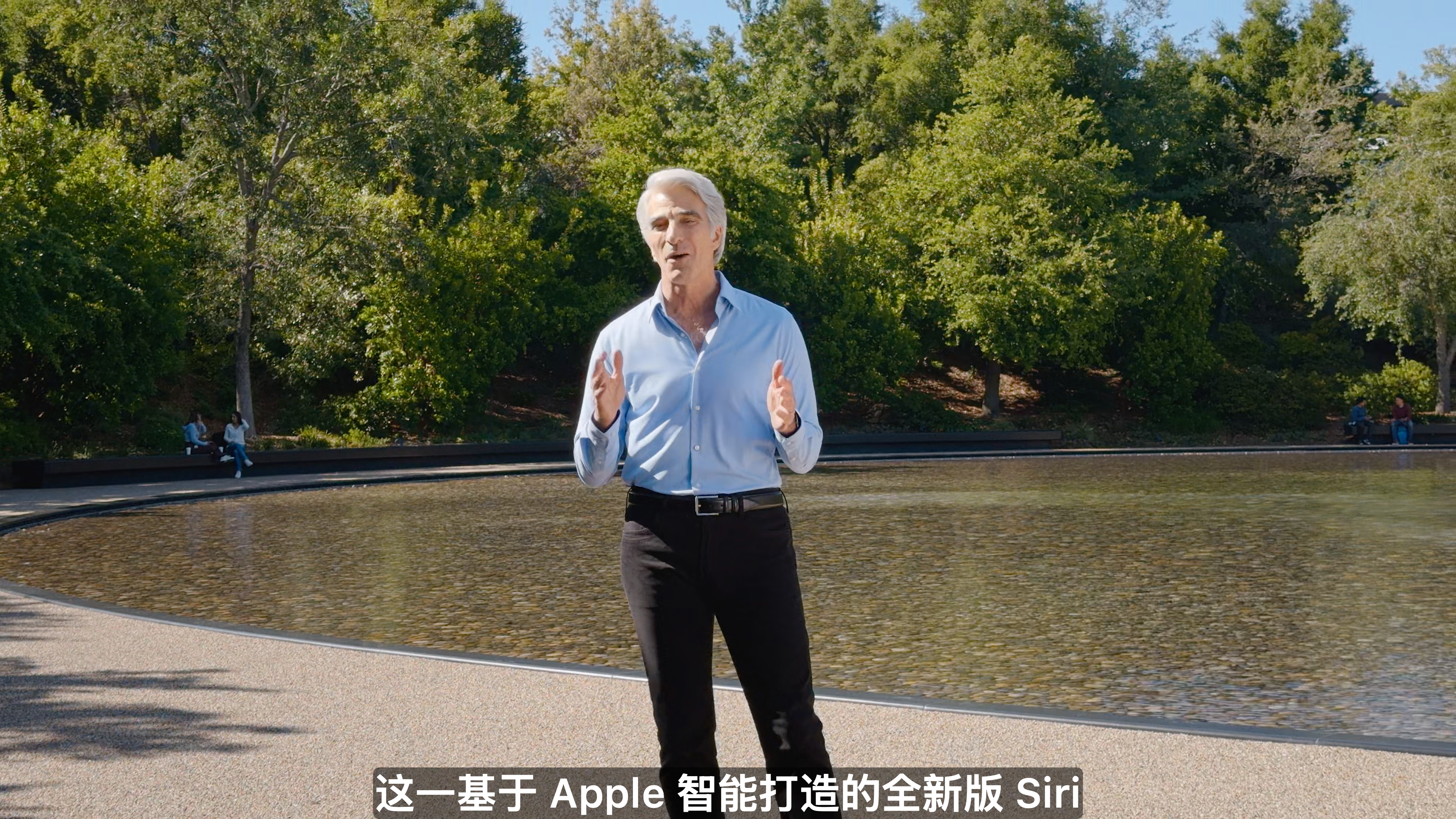 WWDC26 Siri AI 总结，系统app也与AI功能打通：·Safari支