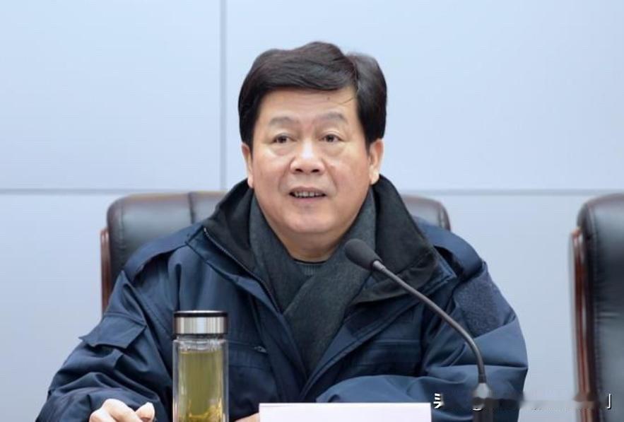 大搞权色交易！卡在“正厅”7年，退休了还不消停，徐湘平被移送司法！

8月28其